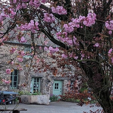 Ferme De La Gortiere Bed & Breakfast Le Teilleul Dış mekan fotoğraf